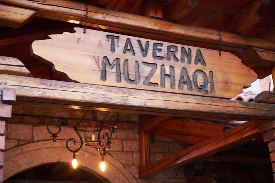 Villa Muzhaqi Nivice 外观 照片