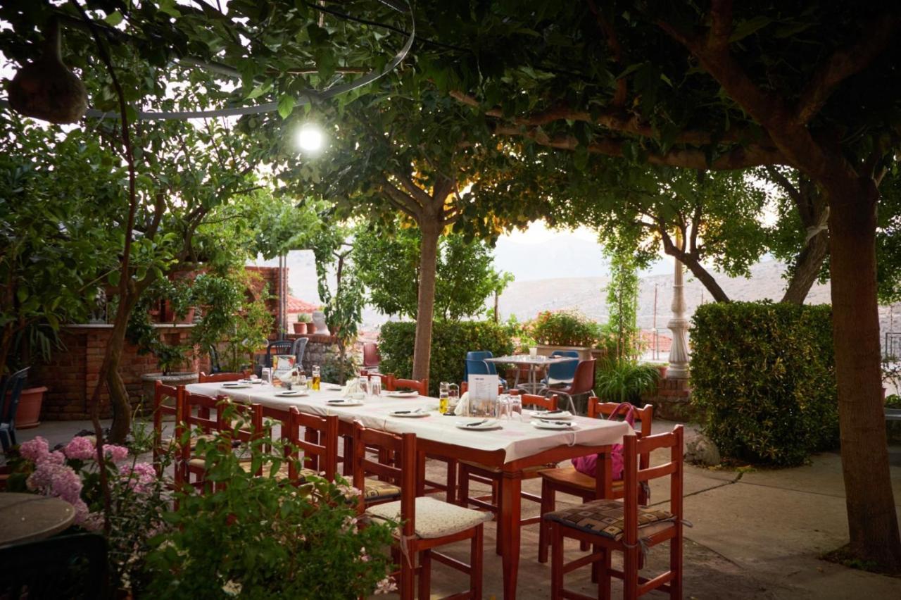 Villa Muzhaqi Nivice 外观 照片